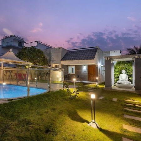 Blue Nest By Stayjadeparty Villalawn Hosūr Exterior foto