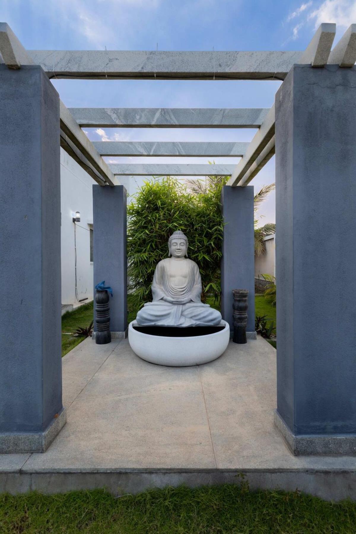 Blue Nest By Stayjadeparty Villalawn Hosūr Exterior foto